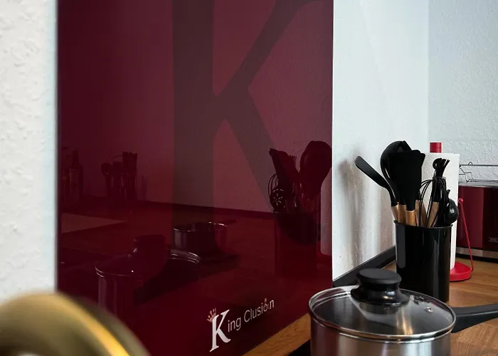 King Clusion Apartment